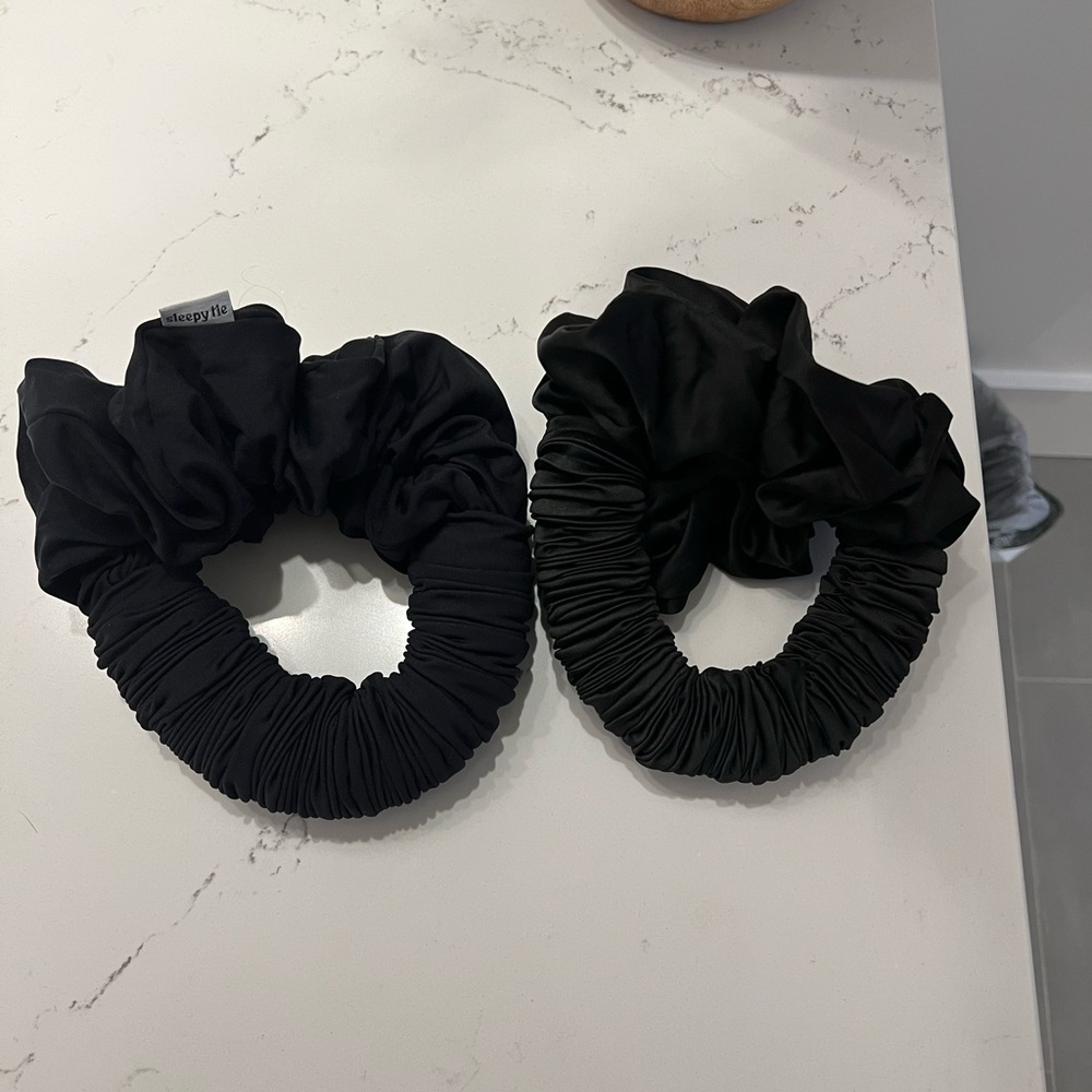 Set of Two Sleepy Ties